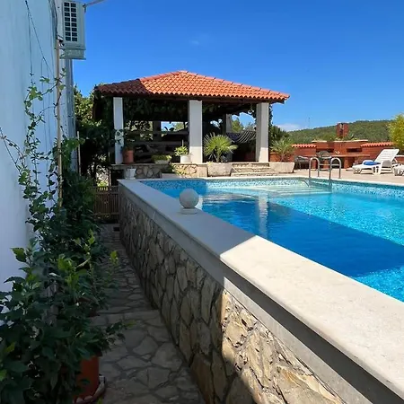 Gorana * Jelsa (Hvar)